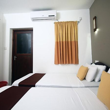 Breezy Villa Negombo Exterior foto